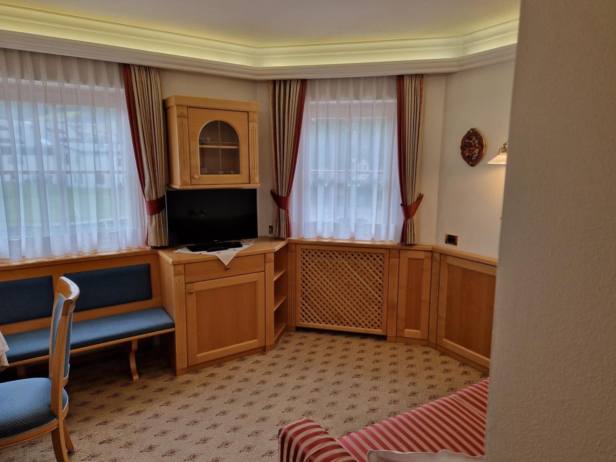 Residence Ciastel โอติเซ ภายนอก รูปภาพ