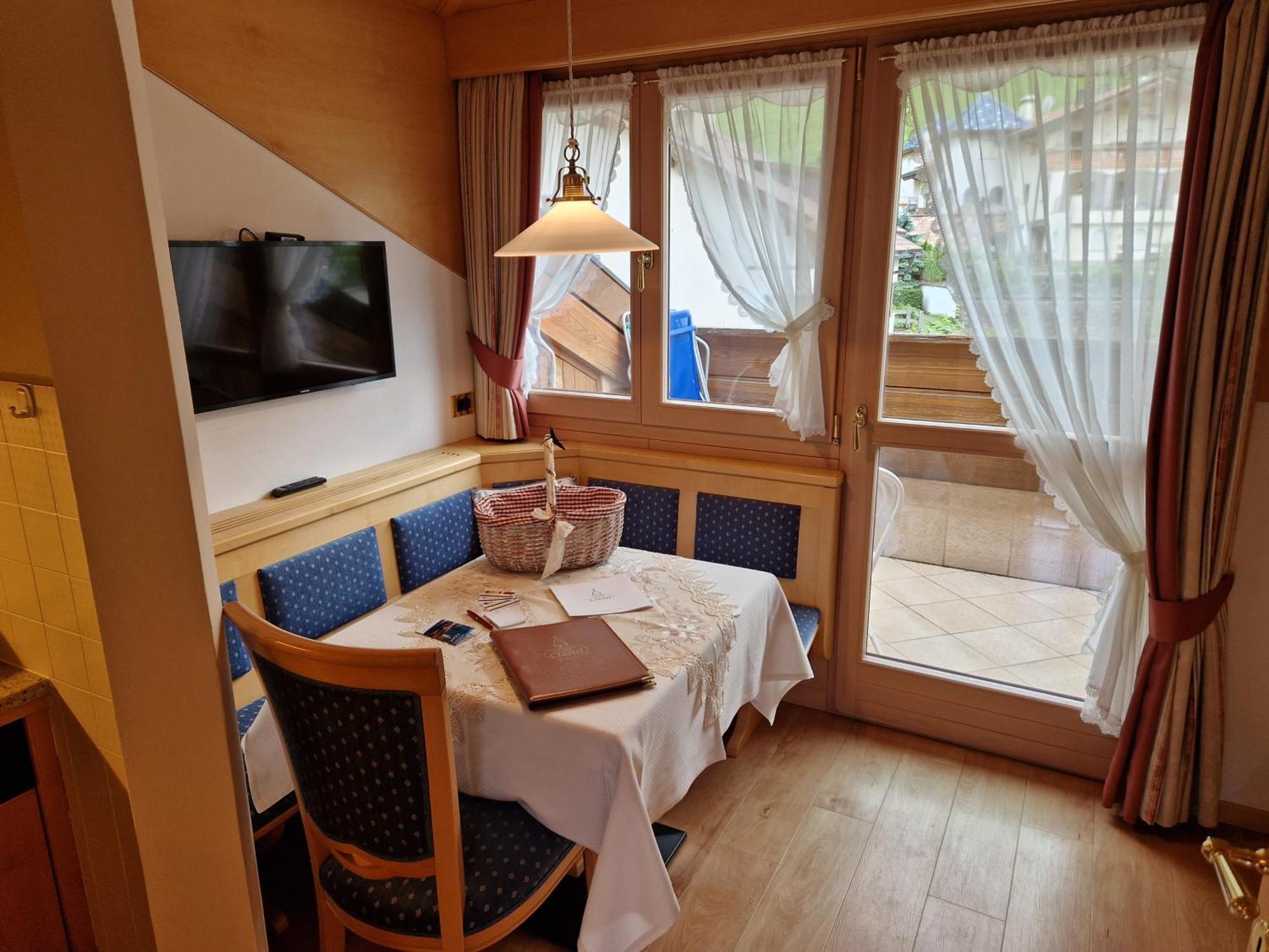 Residence Ciastel โอติเซ ภายนอก รูปภาพ